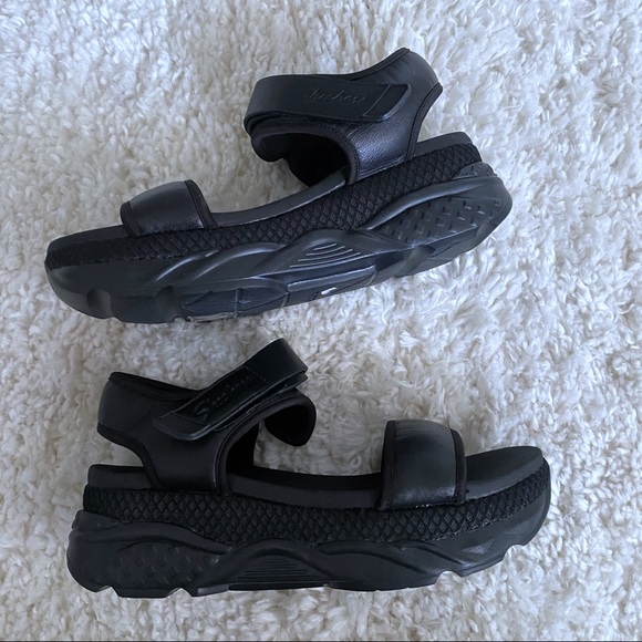 Skechers Shoes - Sketchers Cloud Ultra Luxe Foam  Chunky Platform Sandals SZ 9 Black